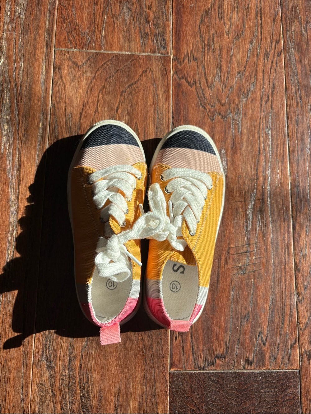 Kids Pencil Canvas Sneakers in Yellow, Pink & Black

Back to school